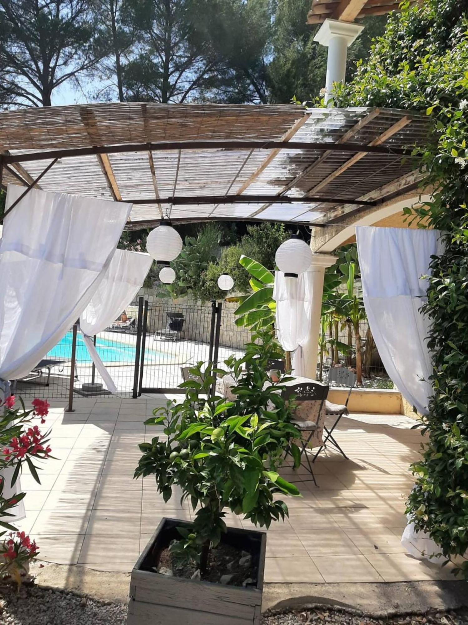 La Villa Jasmin Montauroux Exterior photo