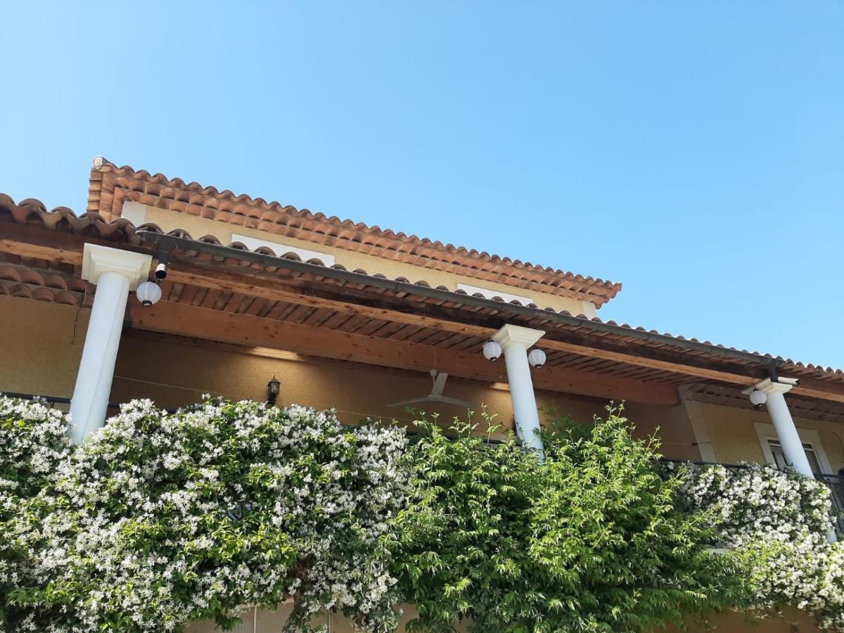 La Villa Jasmin Montauroux Exterior photo